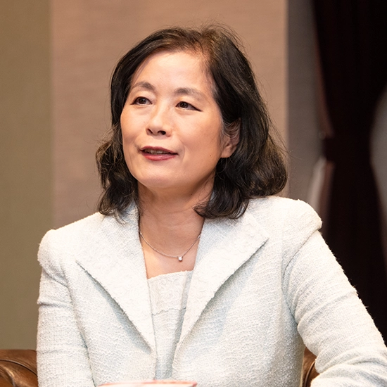 開拓研究所長 小谷 元子